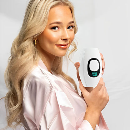 epilateur laser femme blonde